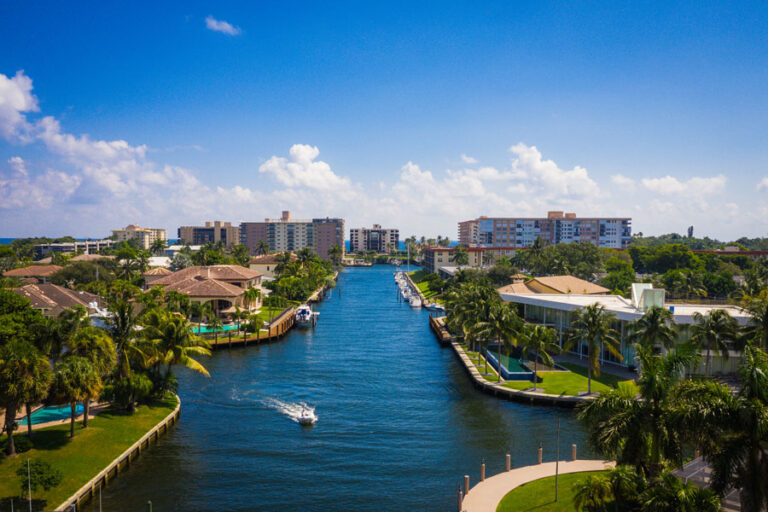 Lighthouse Point, Florida - Florida Vacations, Travel & Tourism Guide